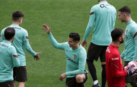 【前瞻】战土耳其葡萄牙有优势 但要防塞尔维亚幽灵