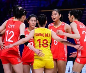 中国女排完败于日本，朱婷总结全队表现非常糟糕