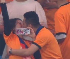 有排面 看看亚冠冠军俱乐部美女球员的赛场婚礼