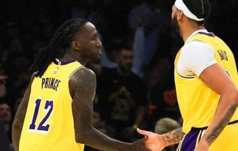 九州体育官网、九州体育娱乐官方网站-【现场】疲态尽显觉醒太晚 感恩节之战湖人主场憾负