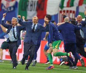 九州体育官网、九州体育娱乐官方网站-斯帕莱蒂：意大利队踢得挣扎，跟用什么战术无关！