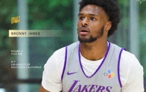 吹的太离谱？佩林卡：要把布朗尼培养为攻防精英